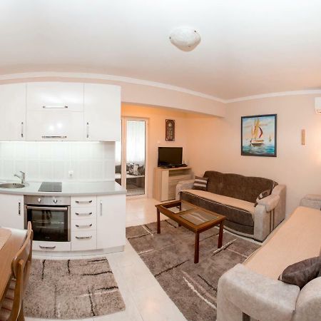 Petrovac Valentina Apartman 아파트 외부 사진